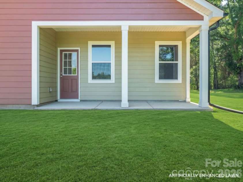 2016 Willis Drive, Shelby, NC 28152.  MLS# CAR4372059, YatesRealty ID 14945. 