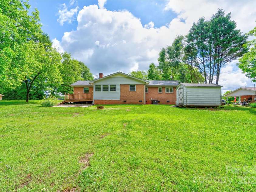 504 Forest Ridge Drive, Shelby, NC 28152.  MLS# CAR4258867, YatesRealty ID 14945. Back