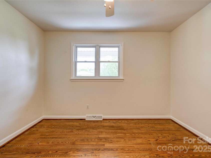 504 Forest Ridge Drive, Shelby, NC 28152.  MLS# CAR4258867, YatesRealty ID 14945. Bedroom 2