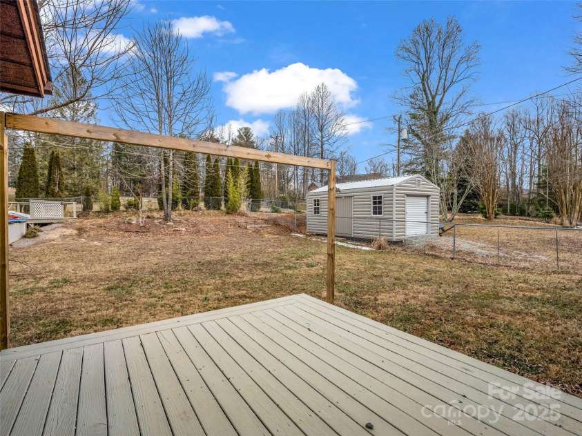2069 Pot Shoals Road, Saluda, NC 28773.  MLS# CAR4216545, YatesRealty ID 14946. 