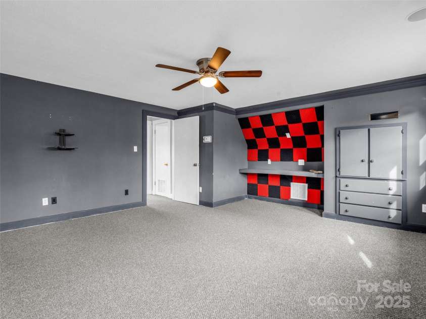 2069 Pot Shoals Road, Saluda, NC 28773.  MLS# CAR4216545, YatesRealty ID 14946. Second Bedroom Upstairs