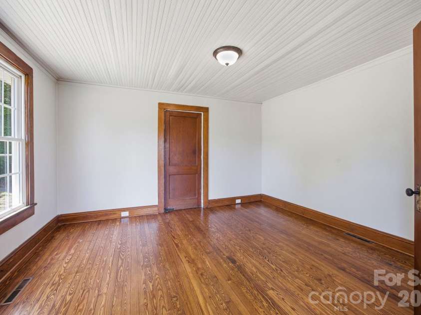 2610 Nc 152 Highway, China Grove, NC 28023.  MLS# CAR4372945, YatesRealty ID 14947. 