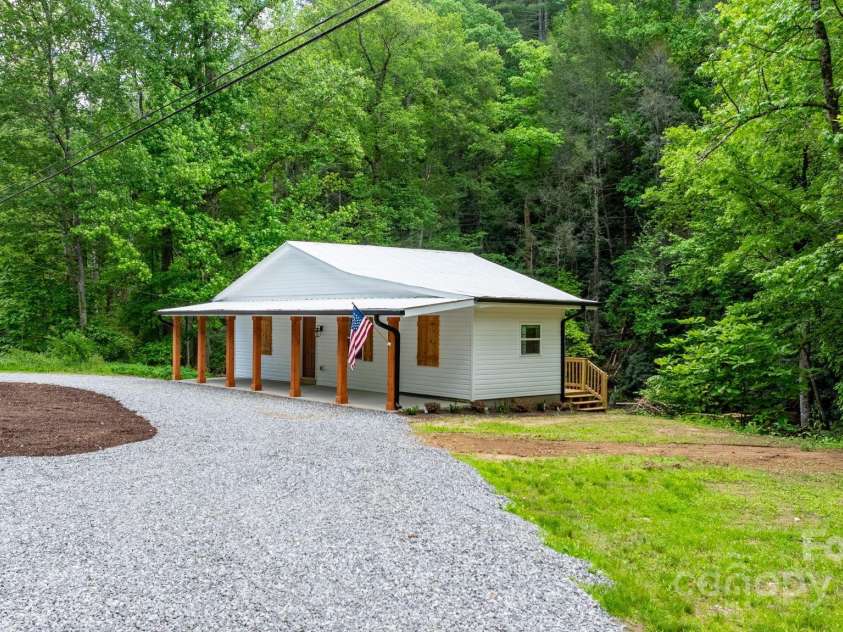 5608 NC Hwy 18 Highway, Morganton, NC 28655.  MLS# CAR4257020, YatesRealty ID 14947. 