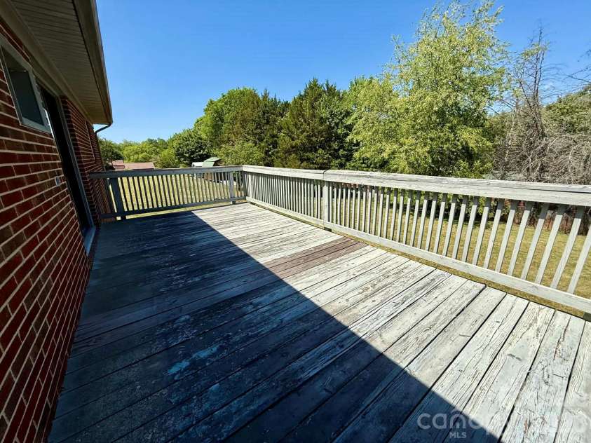 3195 Westview Street, Valdese, NC 28690.  MLS# CAR4372995, YatesRealty ID 14949. 