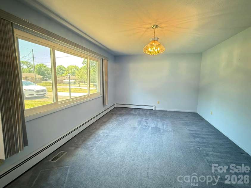 3195 Westview Street, Valdese, NC 28690.  MLS# CAR4372995, YatesRealty ID 14949. 