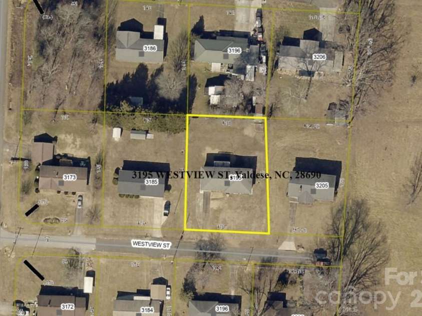 3195 Westview Street, Valdese, NC 28690.  MLS# CAR4372995, YatesRealty ID 14949. 