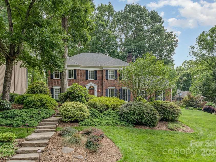 8700 Thornbury Lane, Huntersville, NC 28078.  MLS# CAR4259824, YatesRealty ID 14949. 