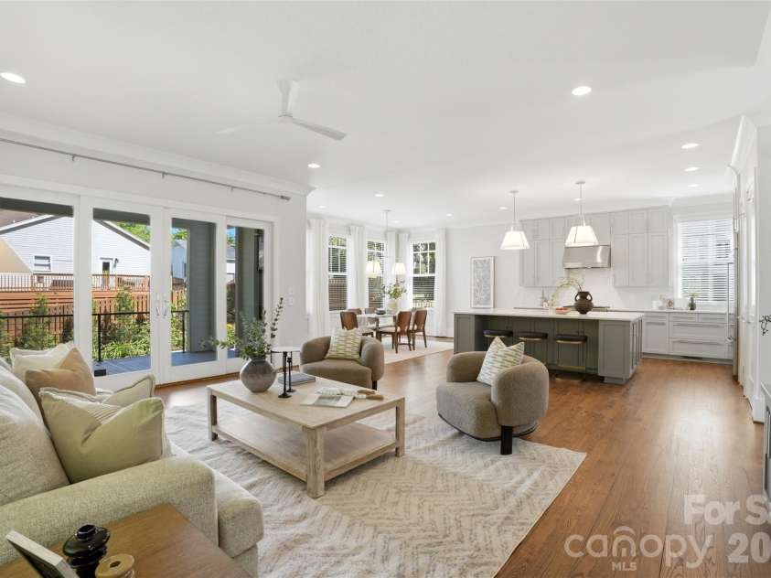 630 Welker Street, Charlotte, NC 28204.  MLS# CAR4370275, YatesRealty ID 14951. 