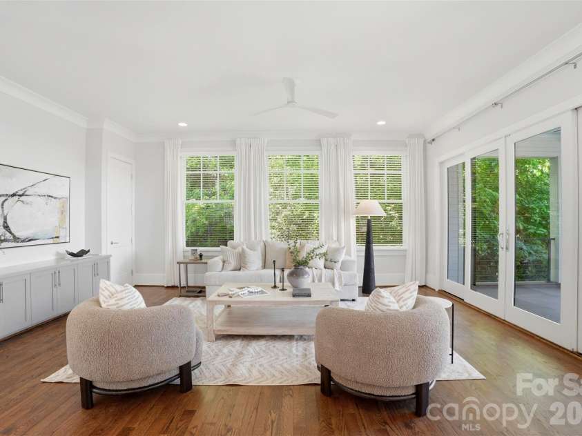 630 Welker Street, Charlotte, NC 28204.  MLS# CAR4370275, YatesRealty ID 14951. 