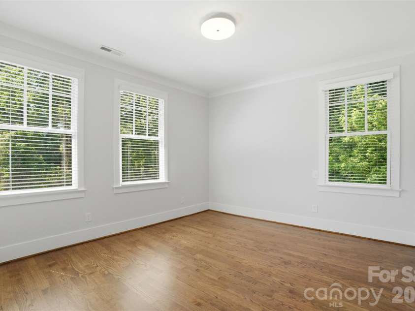630 Welker Street, Charlotte, NC 28204.  MLS# CAR4370275, YatesRealty ID 14951. 