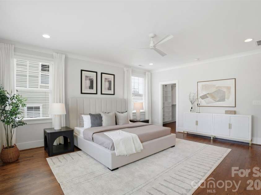 630 Welker Street, Charlotte, NC 28204.  MLS# CAR4370275, YatesRealty ID 14951. 