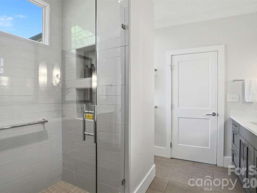 630 Welker Street, Charlotte, NC 28204.  MLS# CAR4370275, YatesRealty ID 14951. 