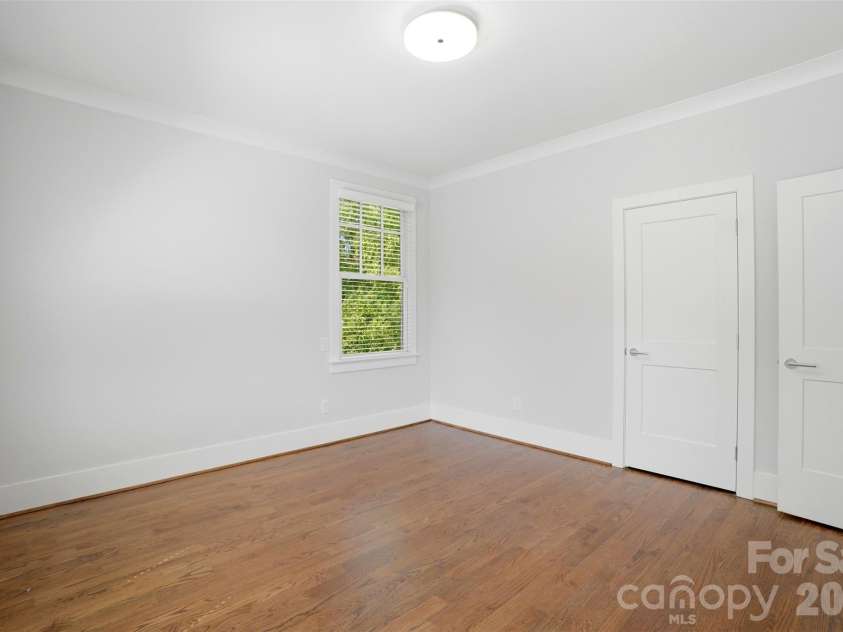 630 Welker Street, Charlotte, NC 28204.  MLS# CAR4370275, YatesRealty ID 14951. 