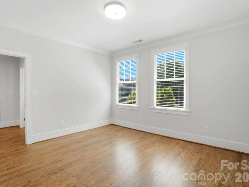 630 Welker Street, Charlotte, NC 28204.  MLS# CAR4370275, YatesRealty ID 14951. 
