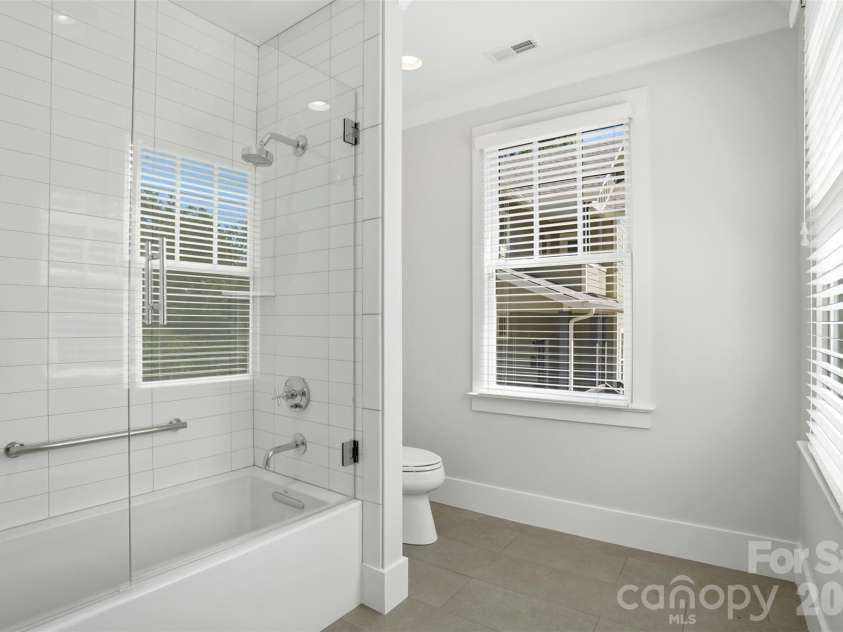 630 Welker Street, Charlotte, NC 28204.  MLS# CAR4370275, YatesRealty ID 14951. 