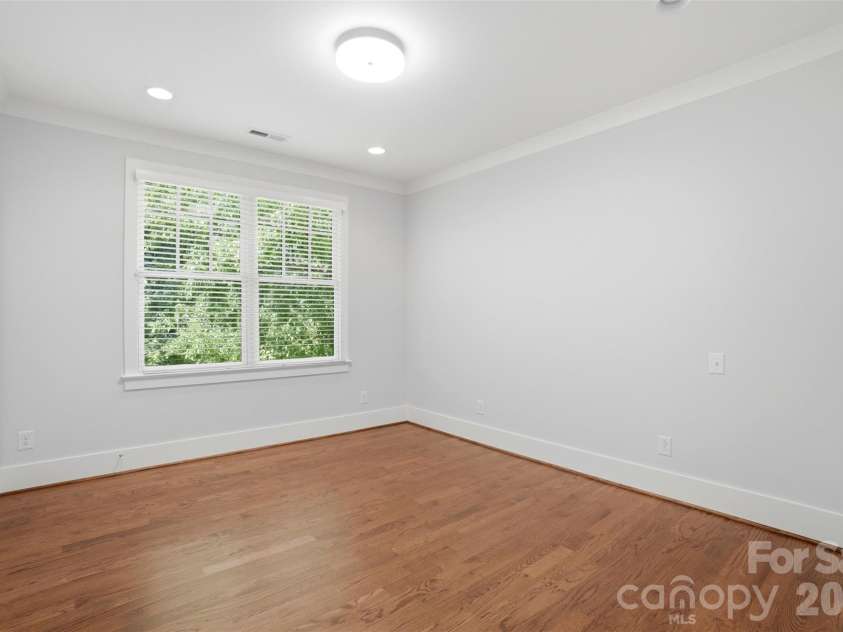 630 Welker Street, Charlotte, NC 28204.  MLS# CAR4370275, YatesRealty ID 14951. 