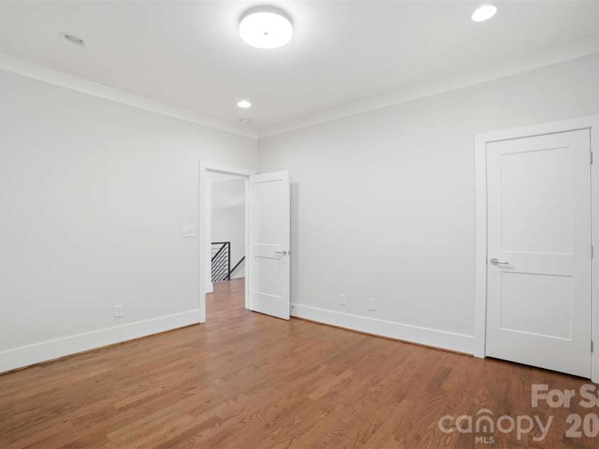 630 Welker Street, Charlotte, NC 28204.  MLS# CAR4370275, YatesRealty ID 14951. 