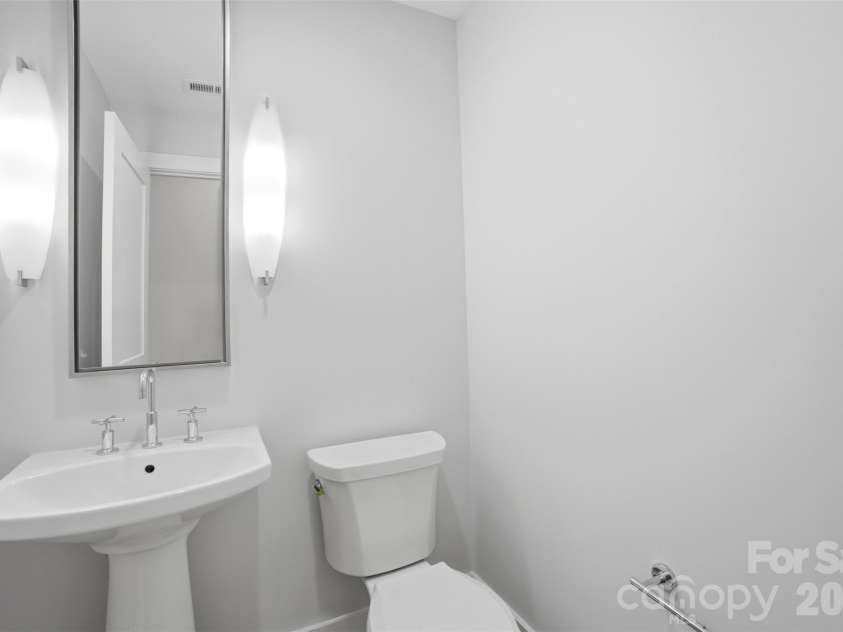 630 Welker Street, Charlotte, NC 28204.  MLS# CAR4370275, YatesRealty ID 14951. 