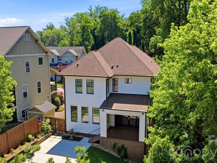 630 Welker Street, Charlotte, NC 28204.  MLS# CAR4370275, YatesRealty ID 14951. 