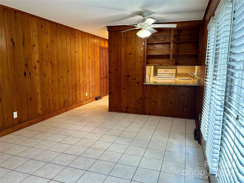5734 Brookhaven Road, Charlotte, NC 28210.  MLS# CAR4260857, YatesRealty ID 14952. Dining Room