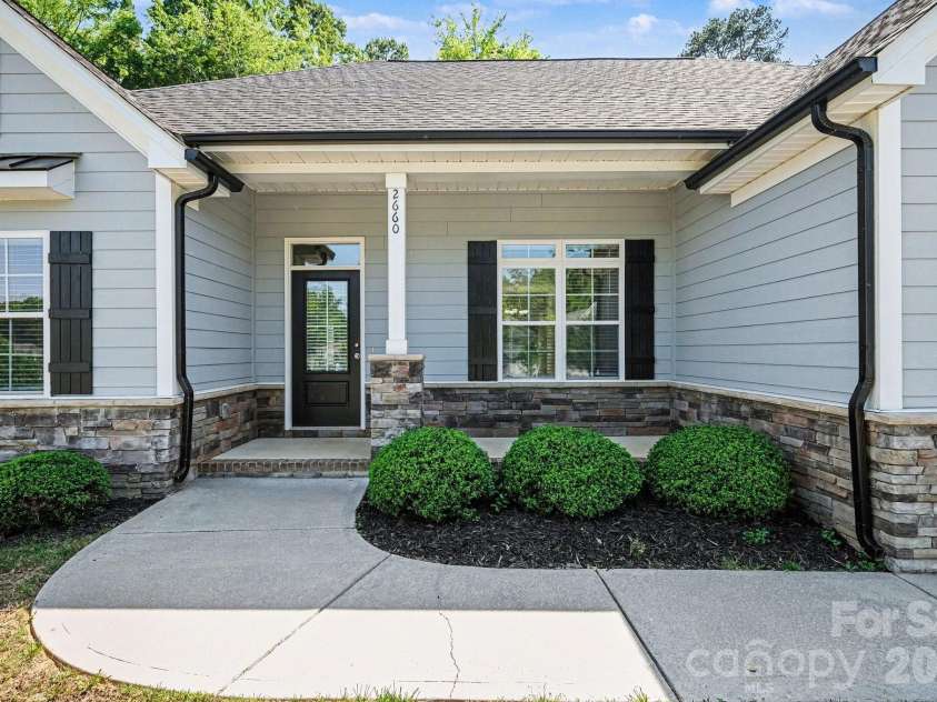 2660 Poplar Cove Drive, Concord, NC 28027.  MLS# CAR4372832, YatesRealty ID 14953. 