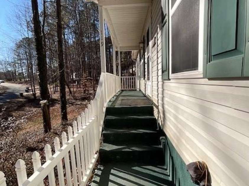 119 Creek View Road, Mooresville, NC 28117.  MLS# CAR4214612, YatesRealty ID 14954. 