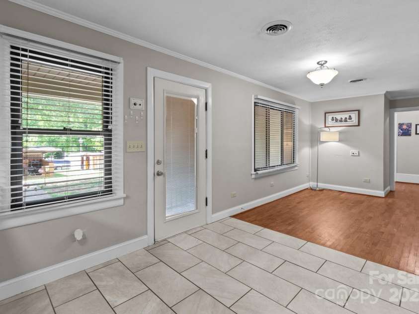 402 School Street, Rockwell, NC 28138.  MLS# CAR4253861, YatesRealty ID 14955. 