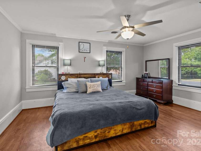 402 School Street, Rockwell, NC 28138.  MLS# CAR4253861, YatesRealty ID 14955. Primary Bedroom