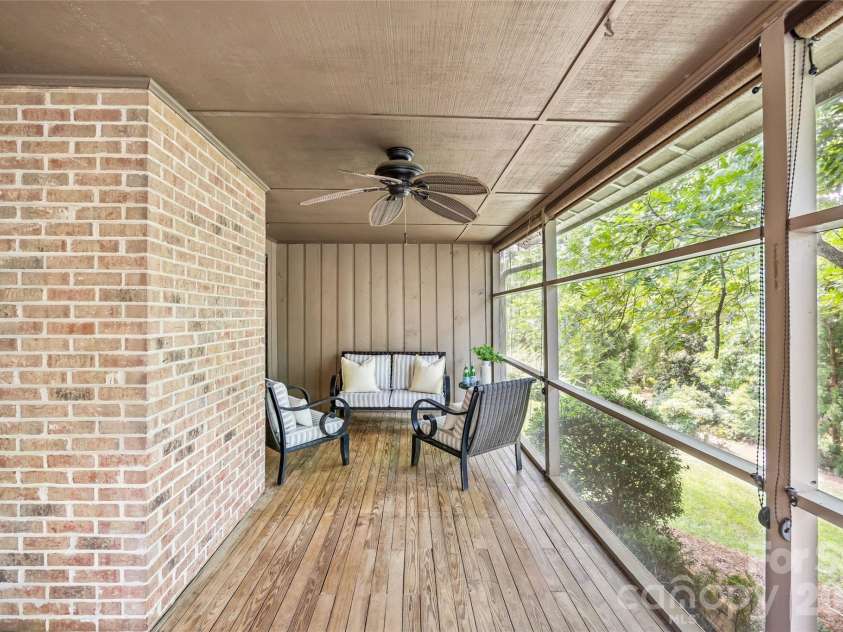 5120 Dunes Court, Charlotte, NC 28226.  MLS# CAR4367666, YatesRealty ID 14955. 