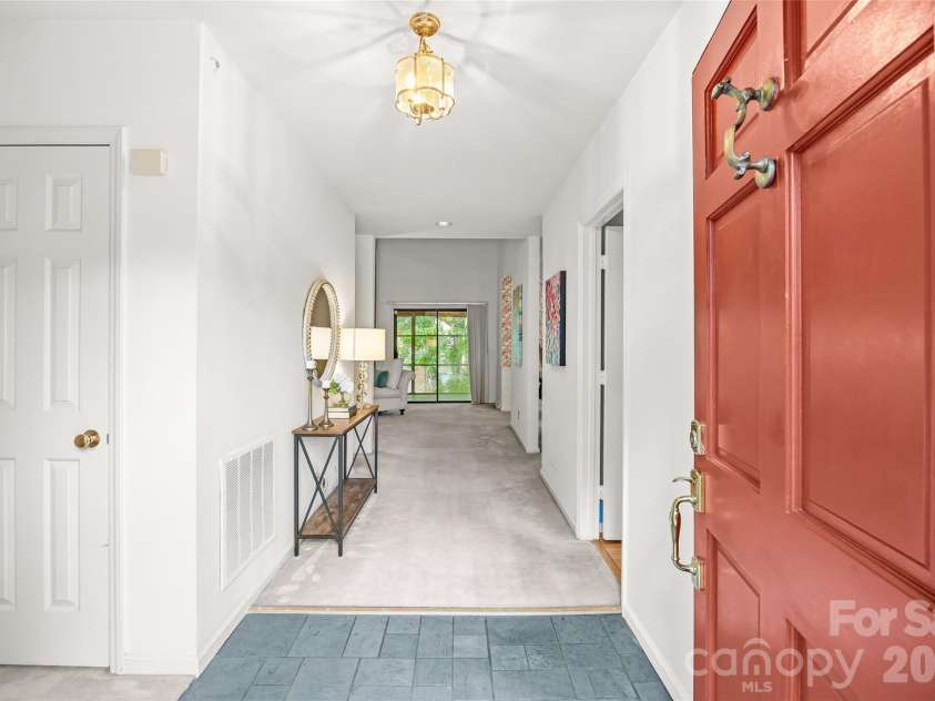 5120 Dunes Court, Charlotte, NC 28226.  MLS# CAR4367666, YatesRealty ID 14955. Front door entry