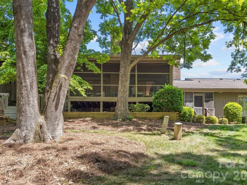 5120 Dunes Court, Charlotte, NC 28226.  MLS# CAR4367666, YatesRealty ID 14955. Shade tree keeps you cool on hot days