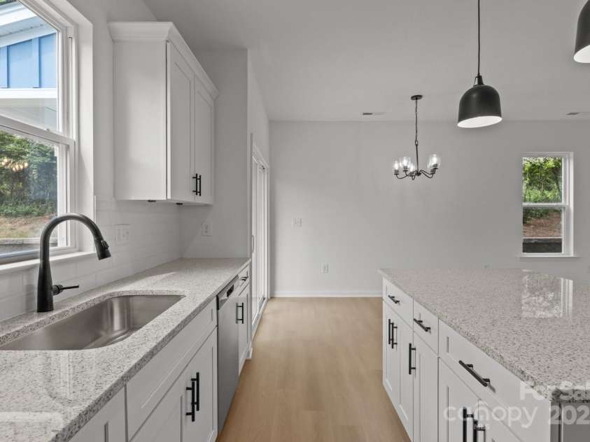 518 Herms Avenue, Mount Holly, NC 28120.  MLS# CAR4255099, YatesRealty ID 14956. 