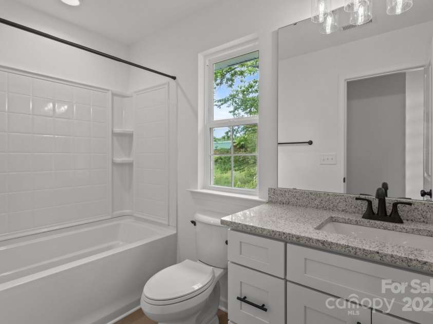 518 Herms Avenue, Mount Holly, NC 28120.  MLS# CAR4255099, YatesRealty ID 14956. 