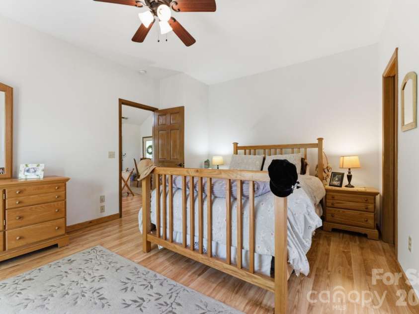 24 Pine Bluff Lane, Whittier, NC 28789.  MLS# CAR4371631, YatesRealty ID 14959. 