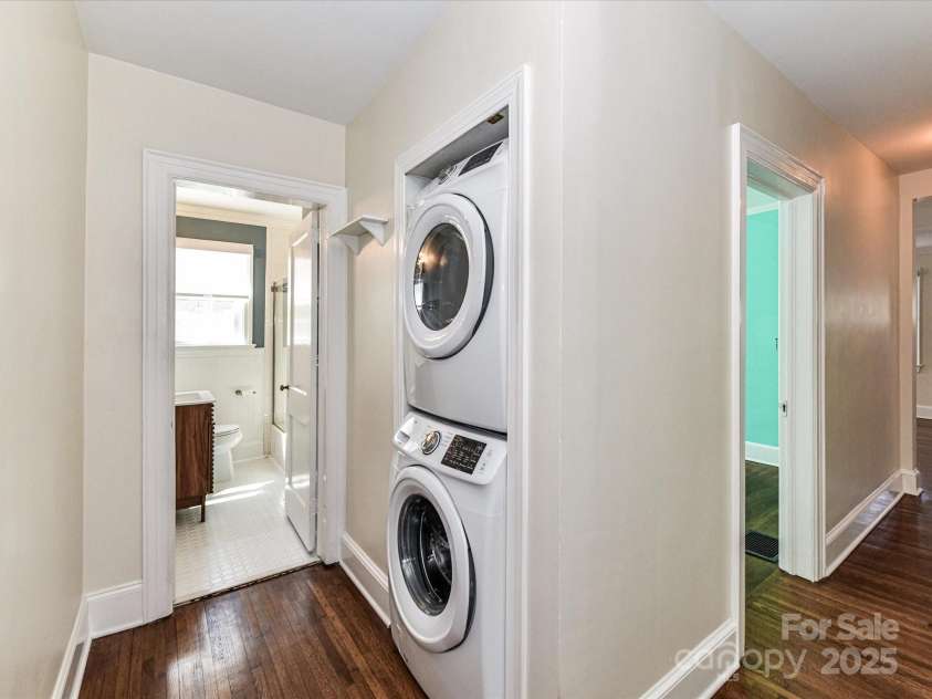 2919 Park Road, Charlotte, NC 28209.  MLS# CAR4230850, YatesRealty ID 14959. Laundry Area