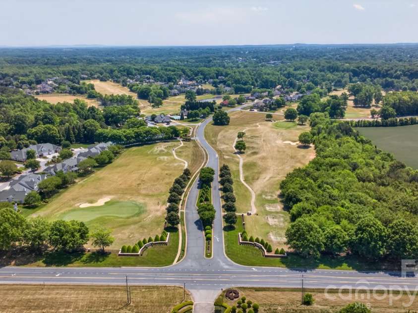 3310 Winged Foot Drive, Salisbury, NC 28144.  MLS# CAR4374287, YatesRealty ID 14960. 