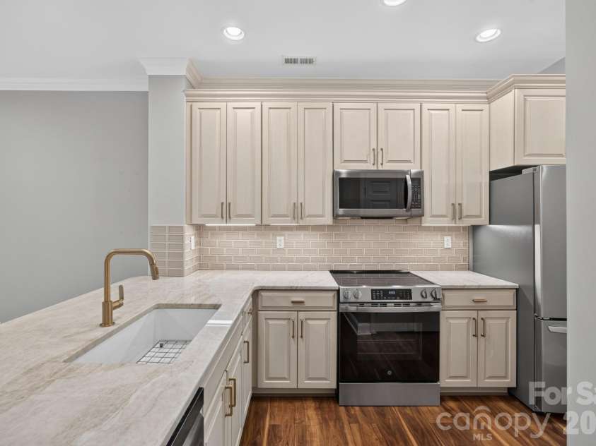 3310 Winged Foot Drive, Salisbury, NC 28144.  MLS# CAR4374287, YatesRealty ID 14960. 