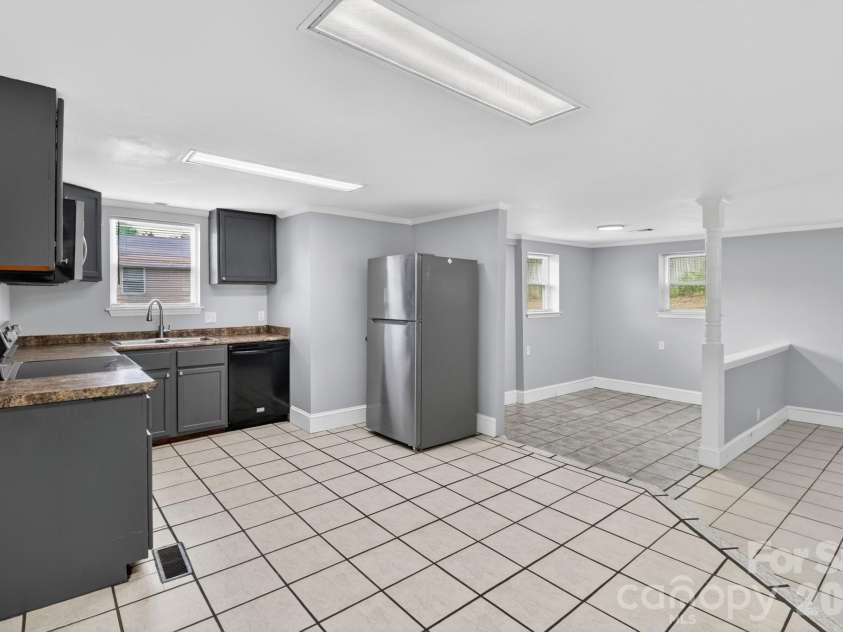 62 Roberta Road, Concord, NC 28027.  MLS# CAR4374296, YatesRealty ID 14961. 