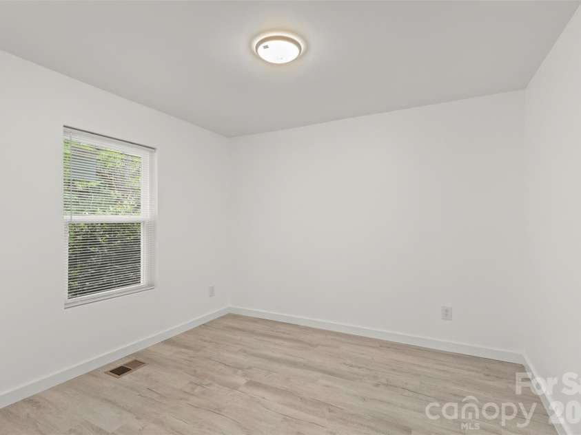 1224 Beale Street, Albemarle, NC 28001.  MLS# CAR4374352, YatesRealty ID 14963. 