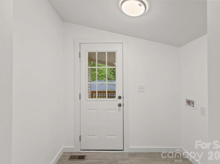 1224 Beale Street, Albemarle, NC 28001.  MLS# CAR4374352, YatesRealty ID 14963. 