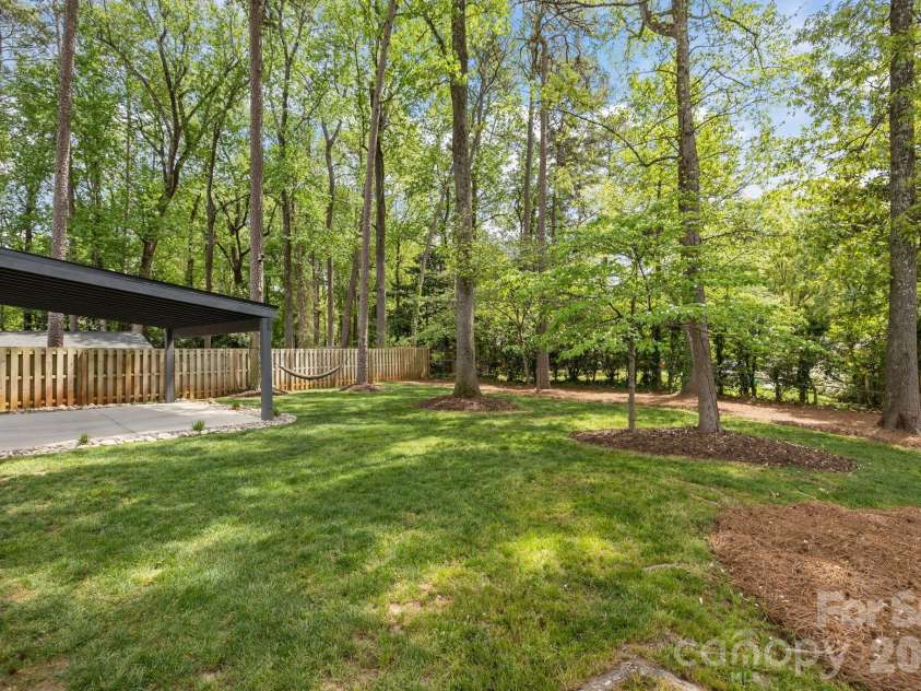 3910 Sulkirk Road, Charlotte, NC 28210.  MLS# CAR4367960, YatesRealty ID 14965. 