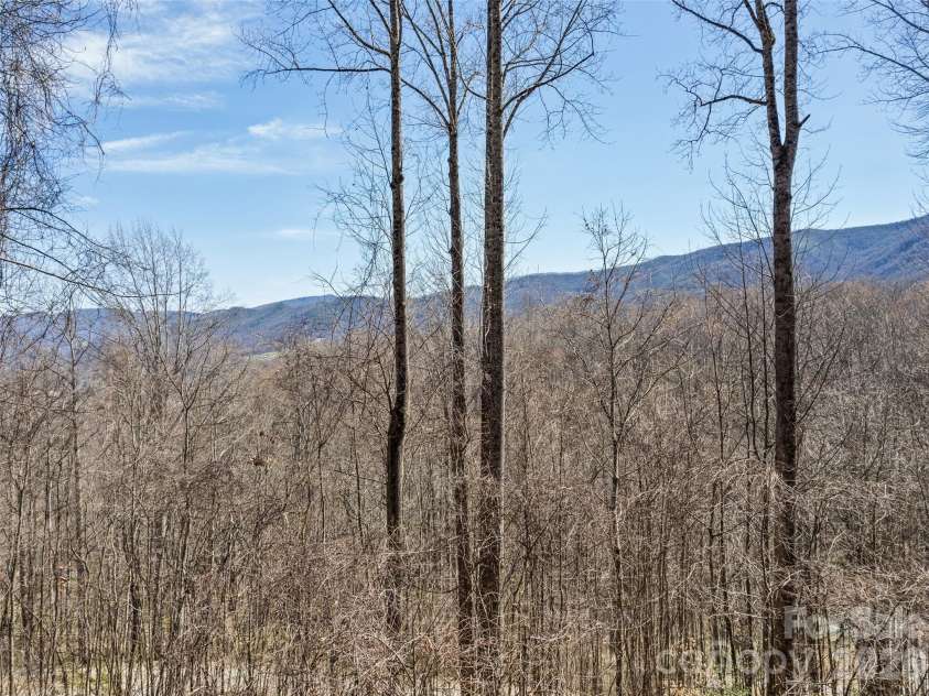 401 Tipstill Cove, Waynesville, NC 28786.  MLS# CAR4355703, YatesRealty ID 14966. 