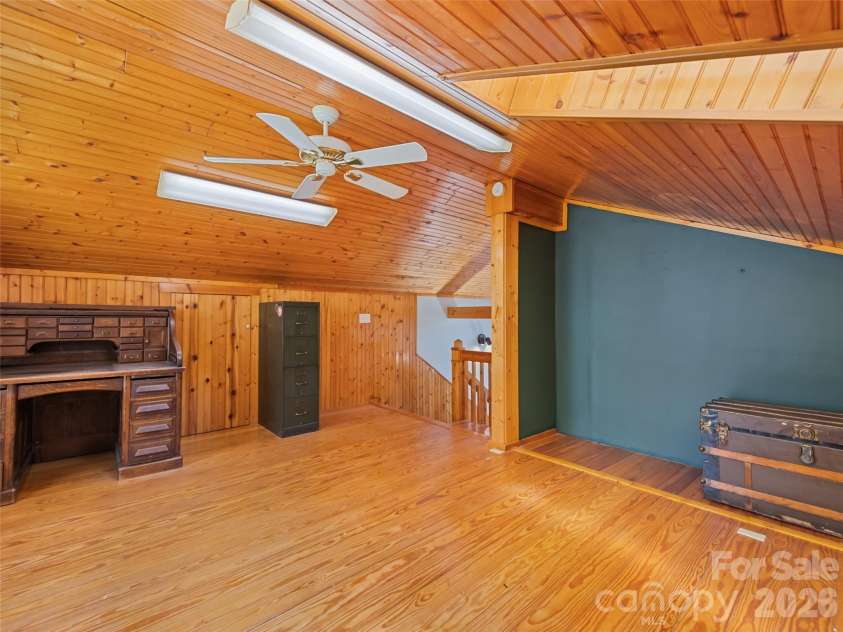 401 Tipstill Cove, Waynesville, NC 28786.  MLS# CAR4355703, YatesRealty ID 14966. Loft/Office Space
