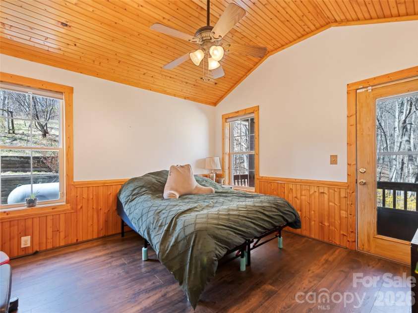 401 Tipstill Cove, Waynesville, NC 28786.  MLS# CAR4355703, YatesRealty ID 14966. Secondary Bedroom with Balcony
