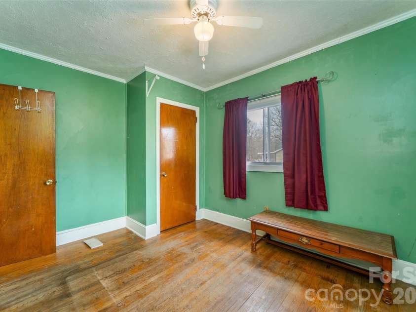 298 School Road, Asheville, NC 28803.  MLS# CAR4329443, YatesRealty ID 14967. 