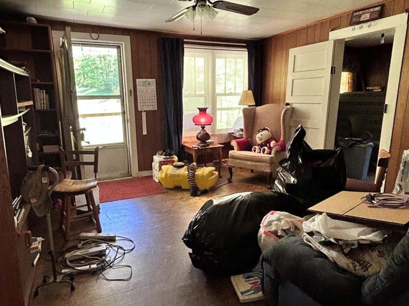 611 Johnson Hollow Road, Bakersville, NC 28705.  MLS# CAR4262666, YatesRealty ID 14968. 