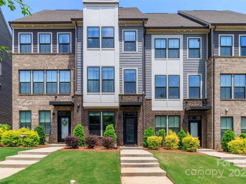 628 Uwharrie River Road, Charlotte, NC 28211.  MLS# CAR4263517, YatesRealty ID 14969. 