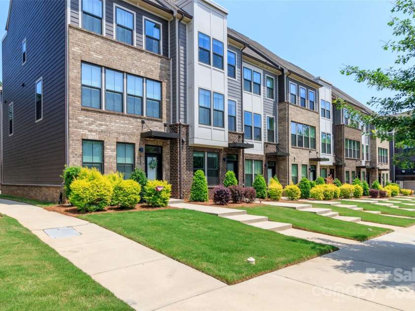 628 Uwharrie River Road, Charlotte, NC 28211.  MLS# CAR4263517, YatesRealty ID 14969. 