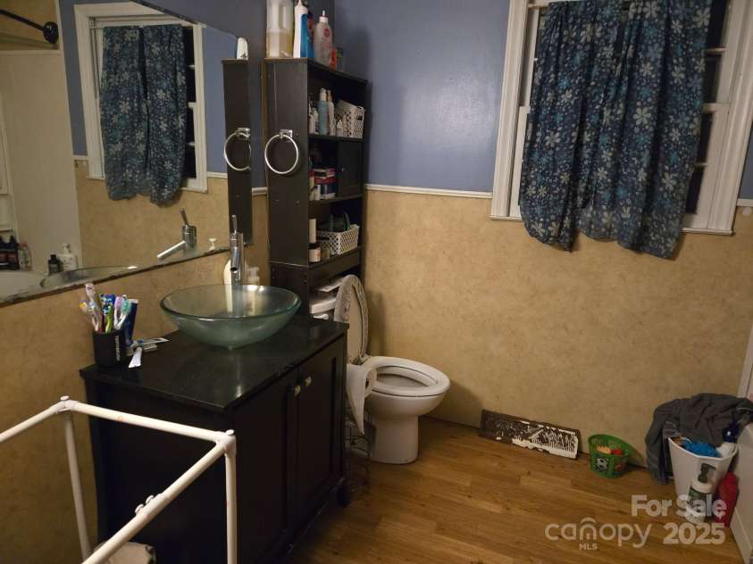 113 Vina Place, Mount Holly, NC 28120.  MLS# CAR4332085, YatesRealty ID 1497. 