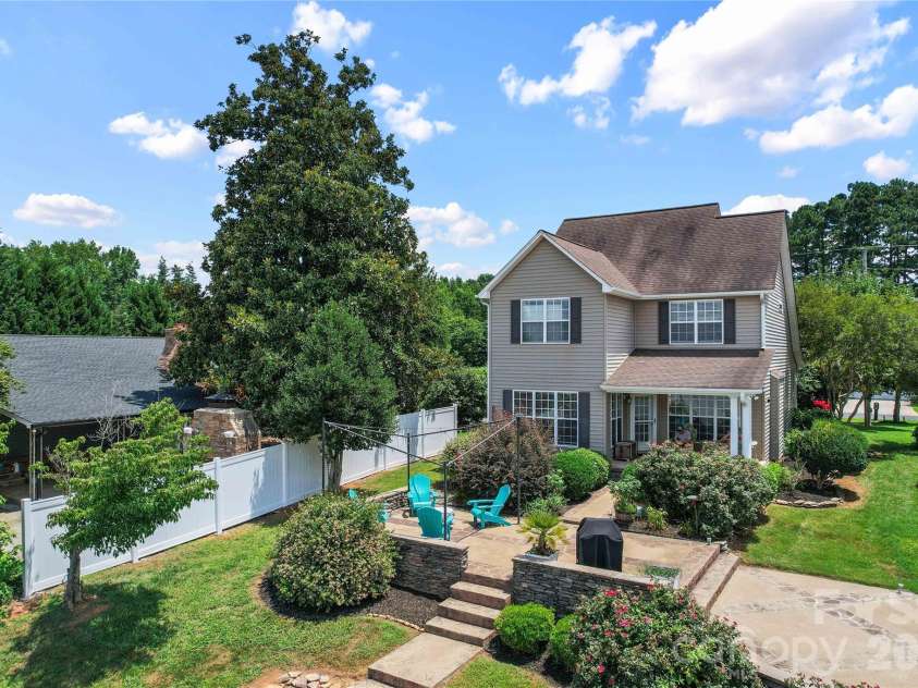 1180 Riverview Road Extension, Lexington, NC 27292.  MLS# CAR4344362, YatesRealty ID 1497. 